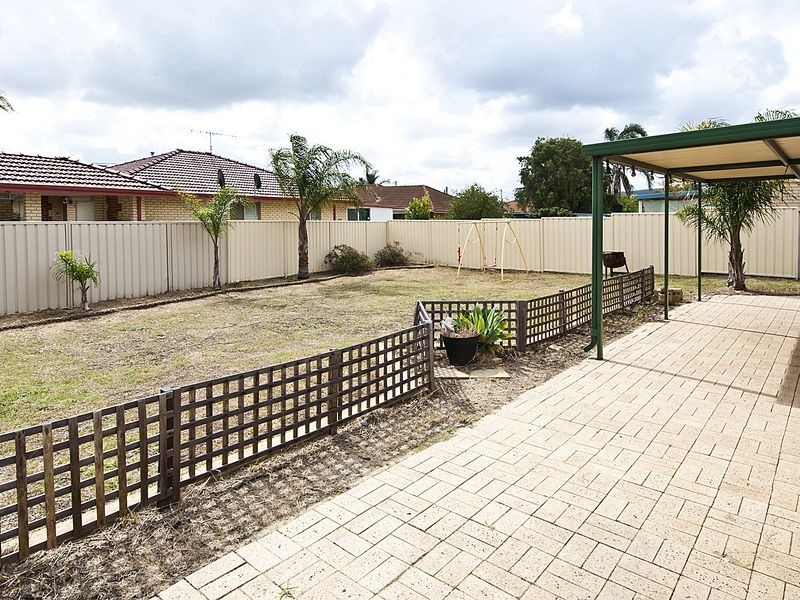 6 Mulline Court, Maddington WA 6109