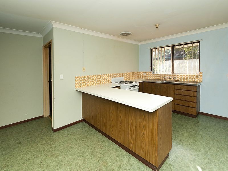 33A Crandon Street, Gosnells WA 6110