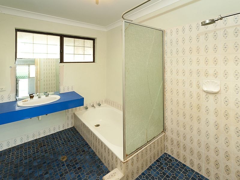 33A Crandon Street, Gosnells WA 6110
