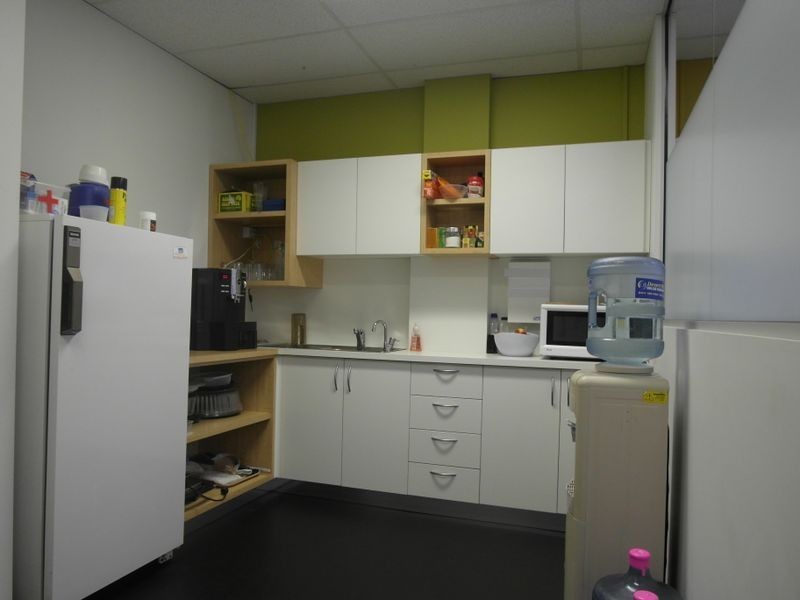 3/1862 Albany Hwy, Maddington WA 6109