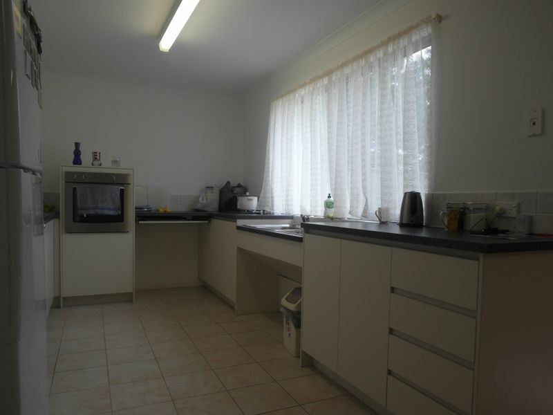 11 Walter Street, Gosnells WA 6110