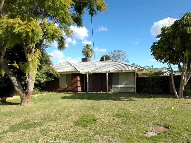 35 Cardington Way, Huntingdale WA 6110