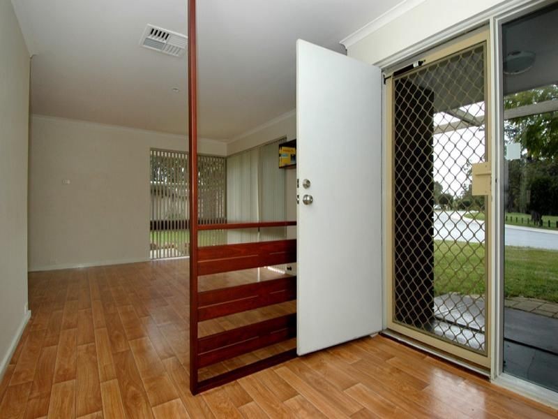 35 Cardington Way, Huntingdale WA 6110