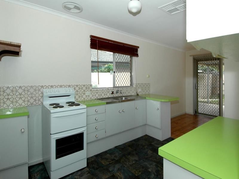 35 Cardington Way, Huntingdale WA 6110