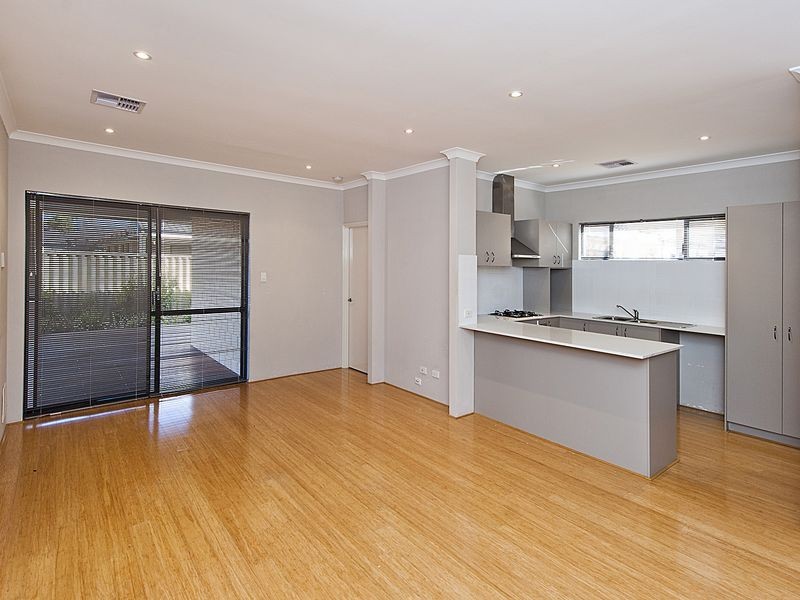 6 Tanga Close, Southern River WA 6110