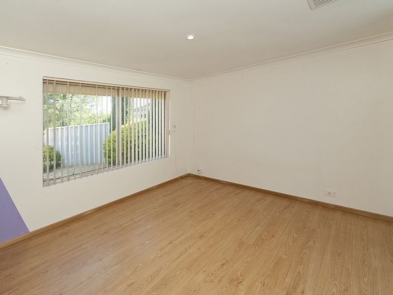 76 Lauterbach Drive, Gosnells WA 6110