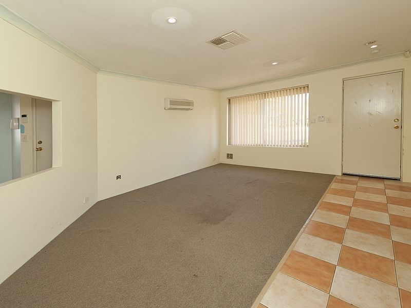 76 Lauterbach Drive, Gosnells WA 6110