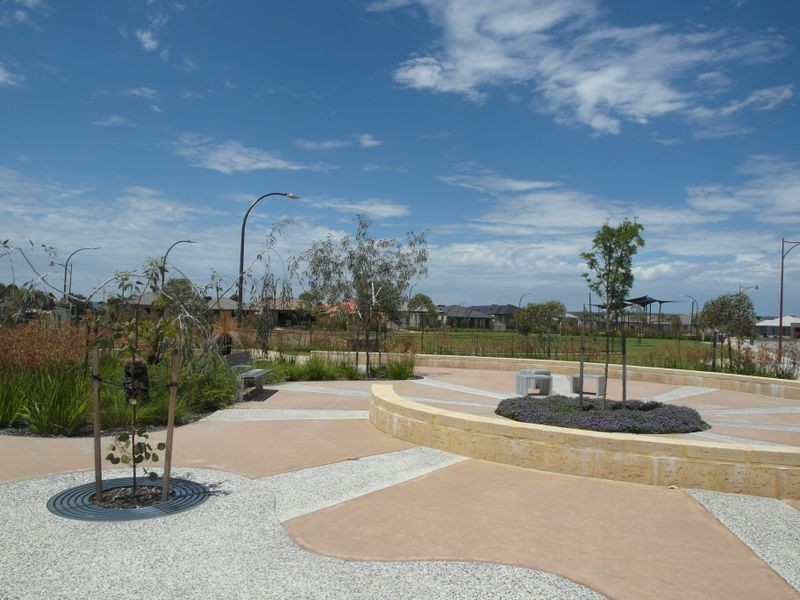 18 Weebill Way, Southern River WA 6110