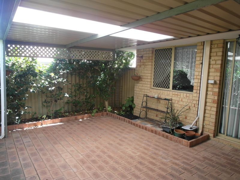 1/17 Attfield Street, Maddington WA 6109