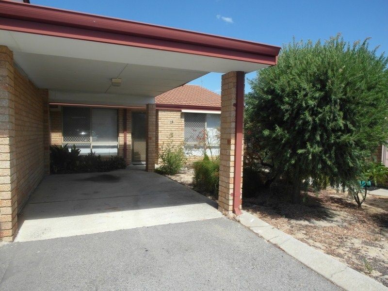 13/2 Attfield Street, Maddington WA 6109
