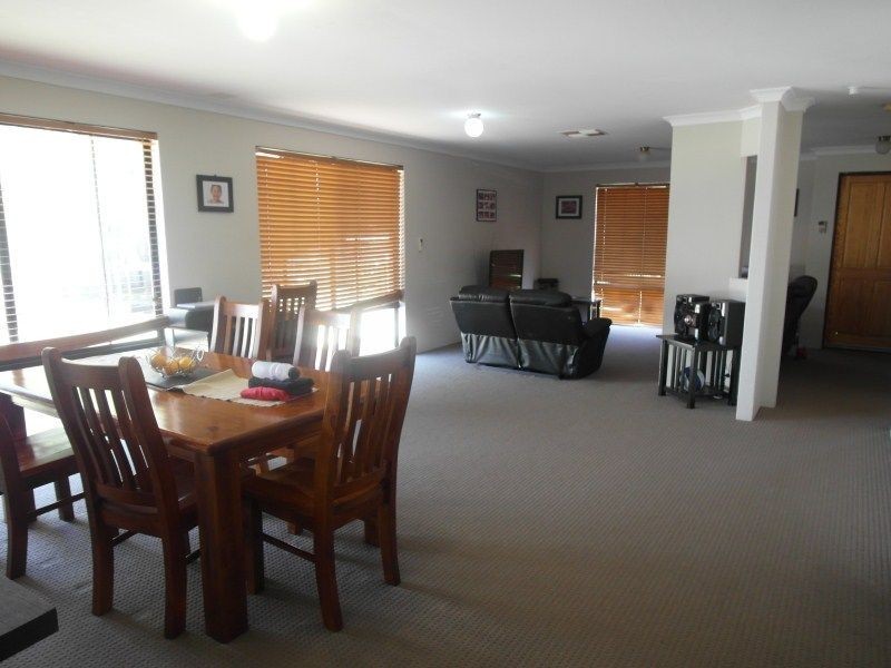 22 Rosella Place, Gosnells WA 6110