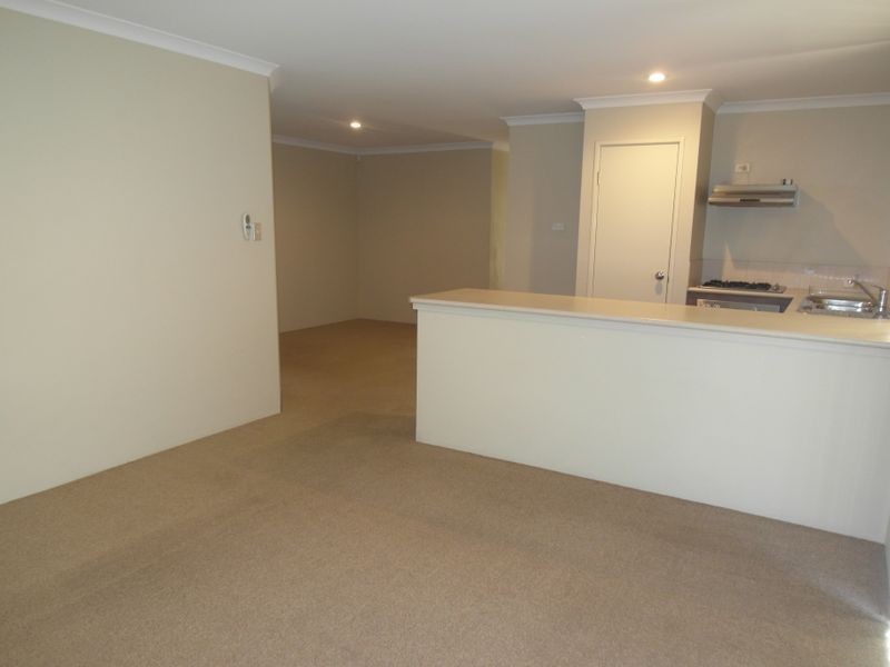 2/78 Dorothy Street, Gosnells WA 6110