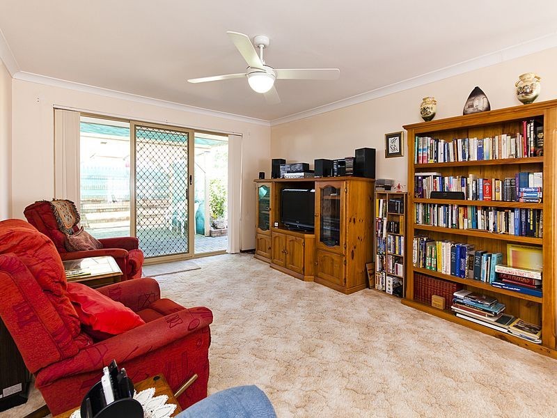 1/1 Heron Place, Maddington WA 6109