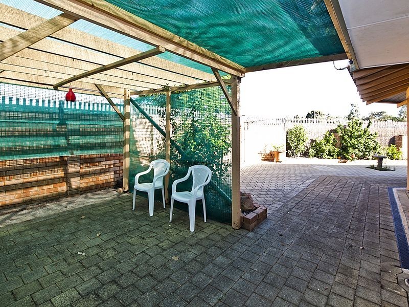 1/1 Heron Place, Maddington WA 6109