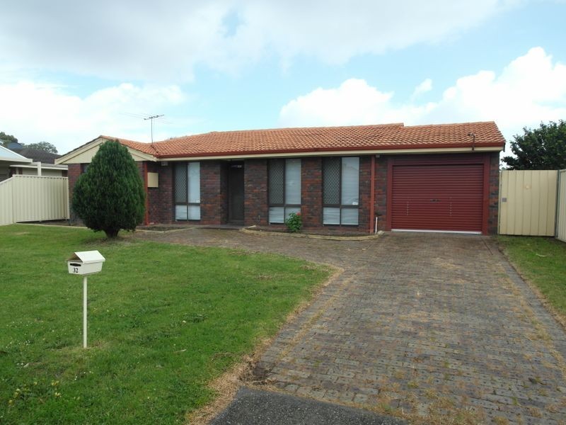 32 Helm Street, Maddington WA 6109