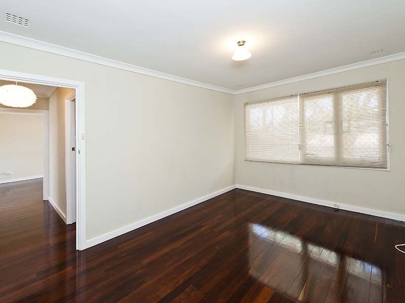 192 Corfield Street, Gosnells WA 6110