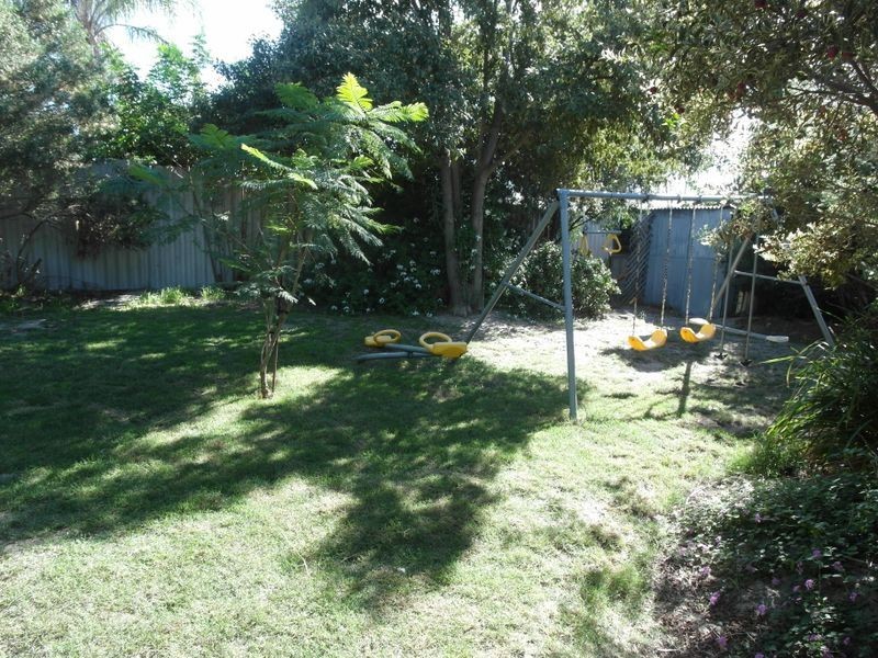 5 Irwin Close, Gosnells WA 6110