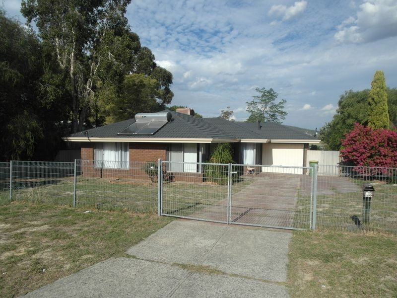 68 Eileen Street, Gosnells WA 6110