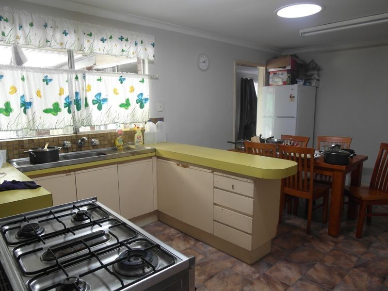 68 Eileen Street, Gosnells WA 6110