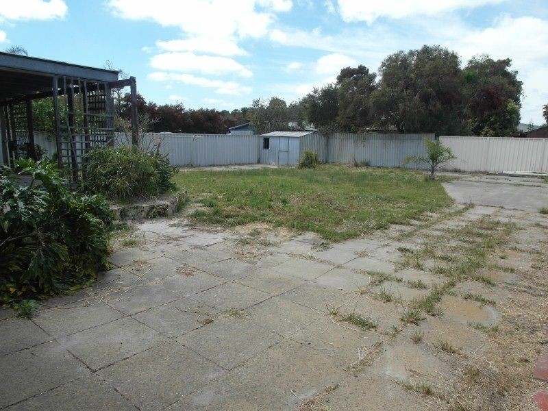 12 Ecton Street, Gosnells WA 6110