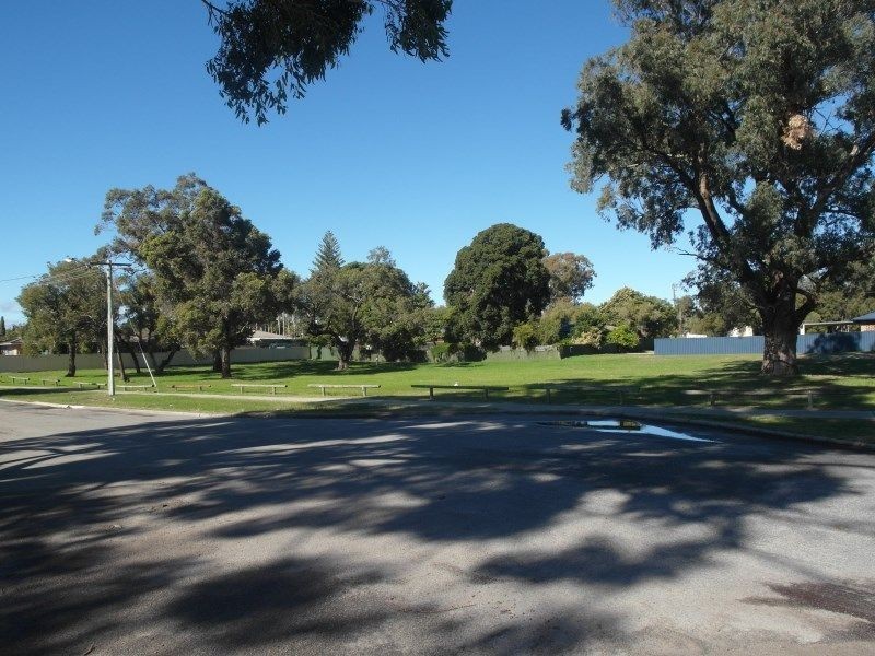 65 Eynesford Street, Gosnells WA 6110