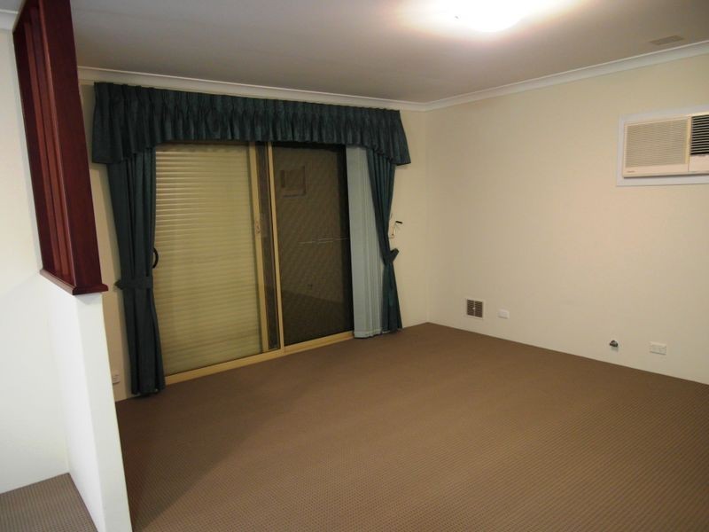 6/5 Astley Street, Gosnells WA 6110