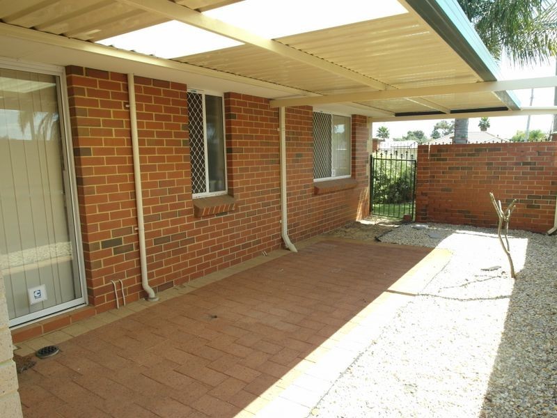 15/22 Swingler Way, Gosnells WA 6110