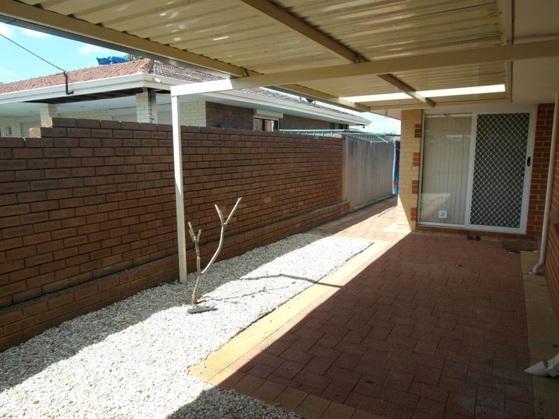 15/22 Swingler Way, Gosnells WA 6110