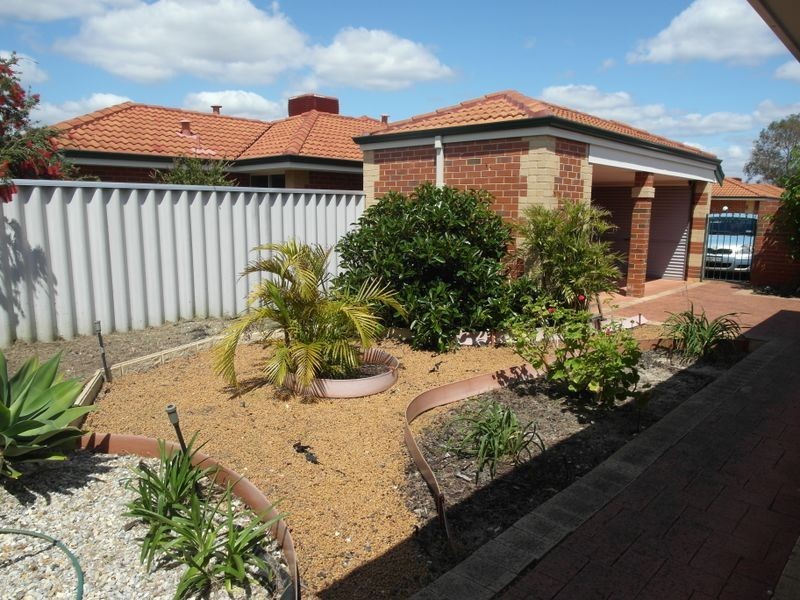 15/22 Swingler Way, Gosnells WA 6110