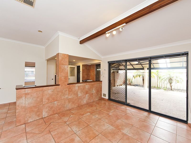 56 Bindoon Loop, Huntingdale WA 6110