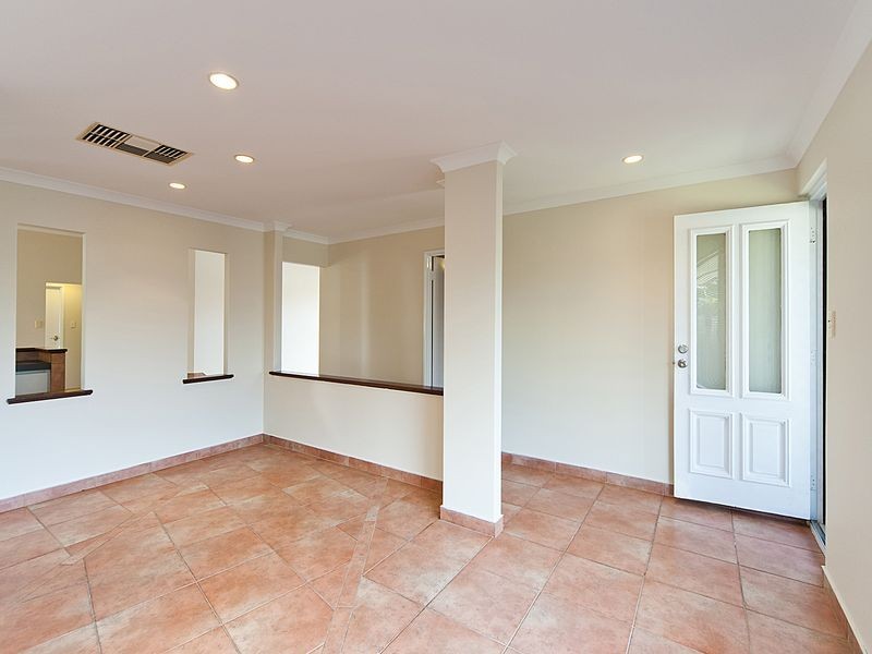 56 Bindoon Loop, Huntingdale WA 6110