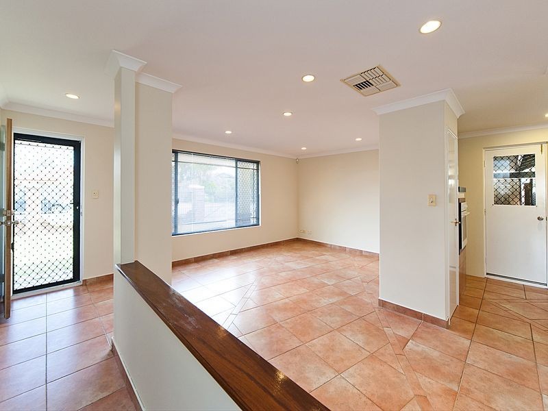 56 Bindoon Loop, Huntingdale WA 6110