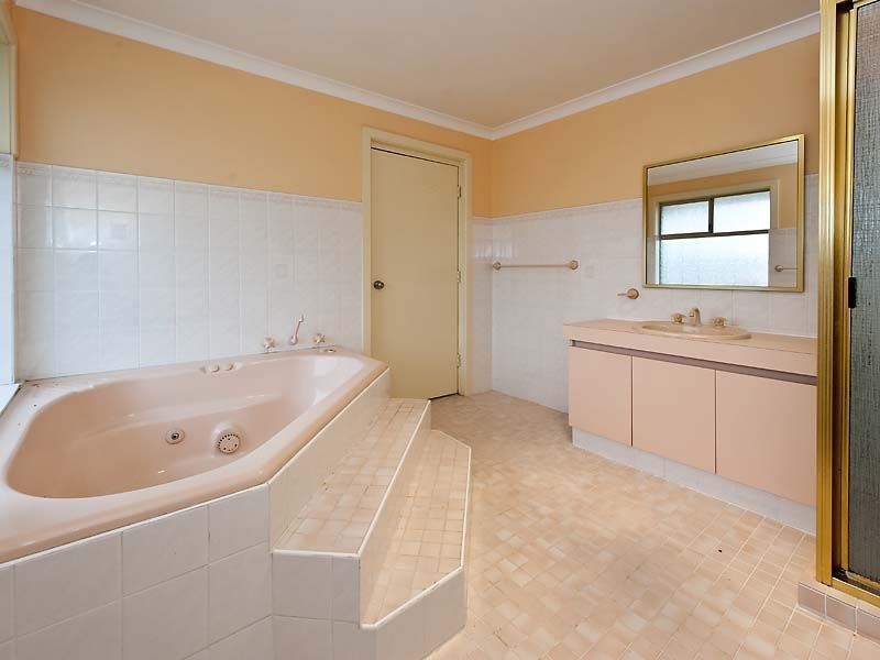 5 Puncheon Street, Langford WA 6147