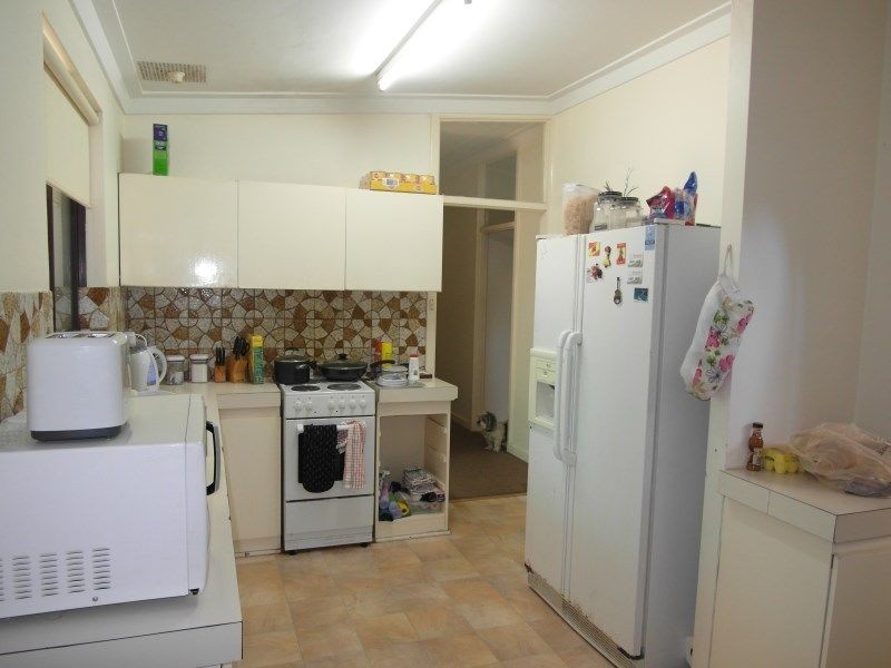 128 Verna Street, Gosnells WA 6110