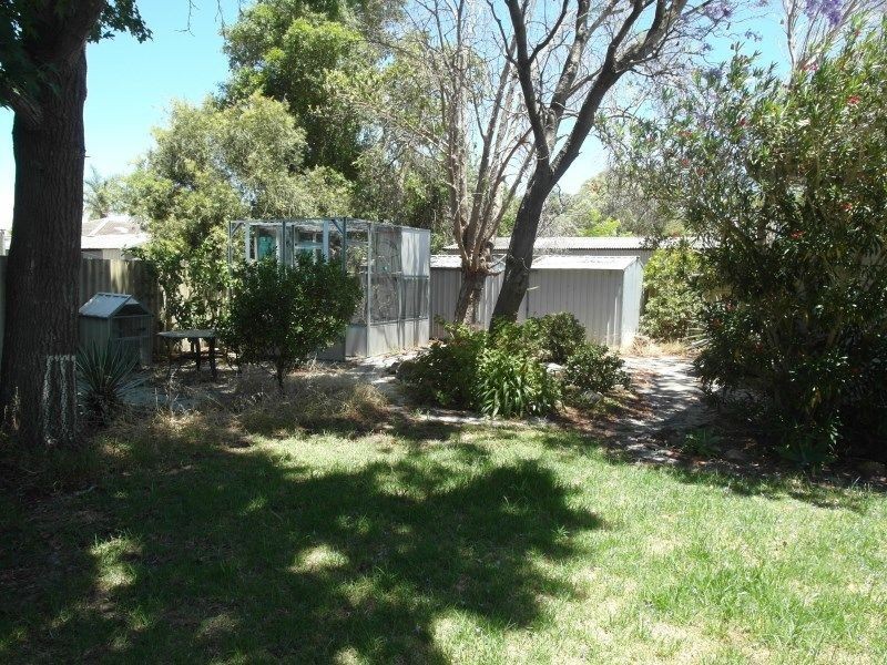 128 Verna Street, Gosnells WA 6110