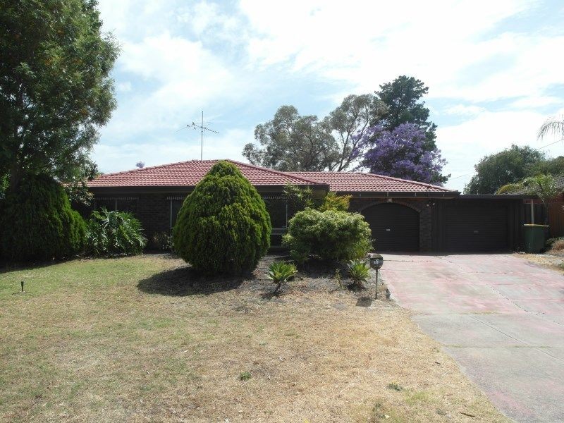 11 Wooramel Crescent, Gosnells WA 6110