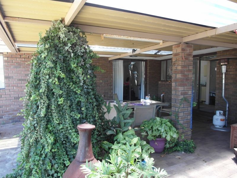 23 Partridge Way, Thornlie WA 6108