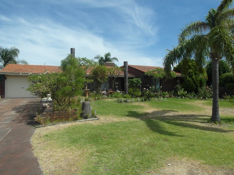 22 Kestrel Way, Thornlie WA 6108