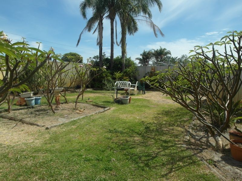 22 Kestrel Way, Thornlie WA 6108