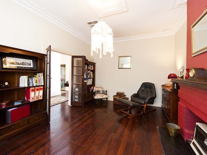 361 Maddington Road, Orange Grove WA 6109