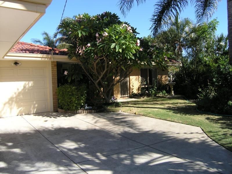 16B Dorigo Place, Gosnells WA 6110