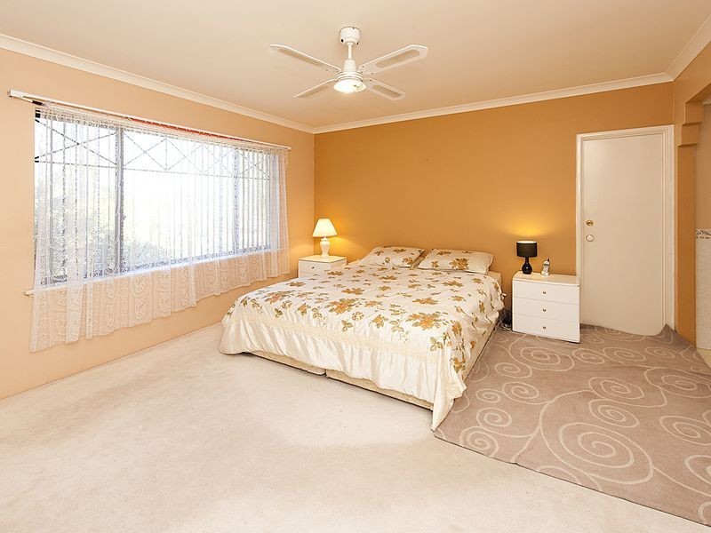9 Orly Cove, Port Kennedy WA 6172