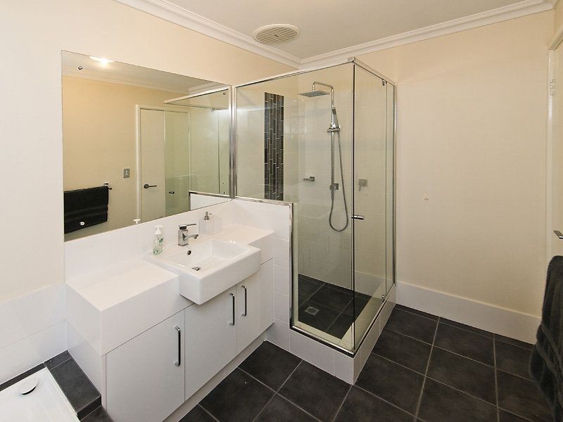 37 Strathclyde Circuit, Champion Lakes WA 6111
