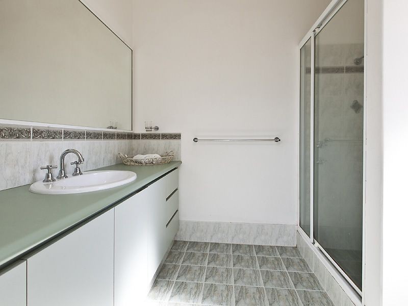 30 Kilmurray Elbow, Huntingdale WA 6110