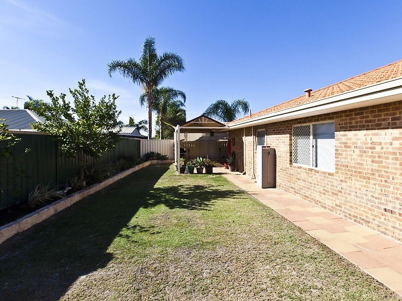 30 Kilmurray Elbow, Huntingdale WA 6110