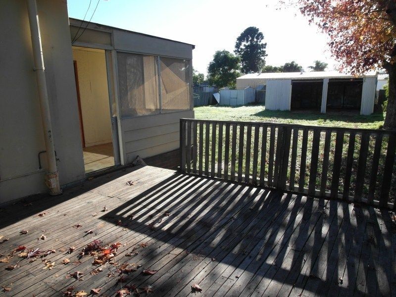 22 Hemeleers Street, Gosnells WA 6110