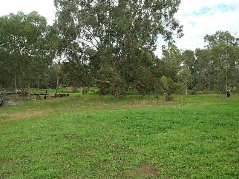 24 Stephen Street, Orange Grove WA 6109