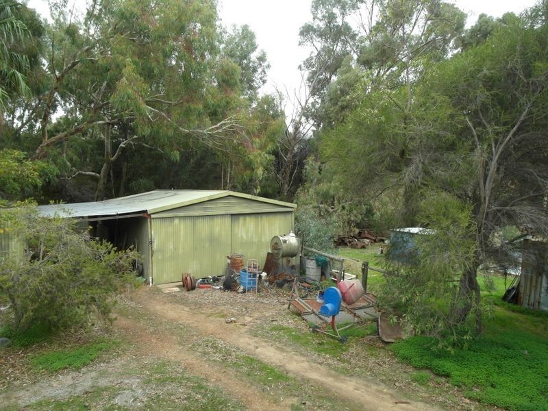 24 Stephen Street, Orange Grove WA 6109