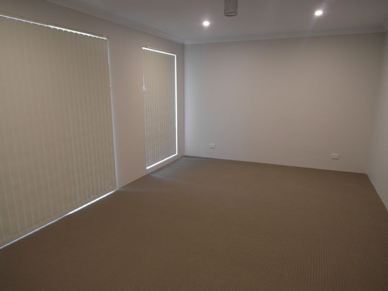 23 Casitas Street, Champion Lakes WA 6111