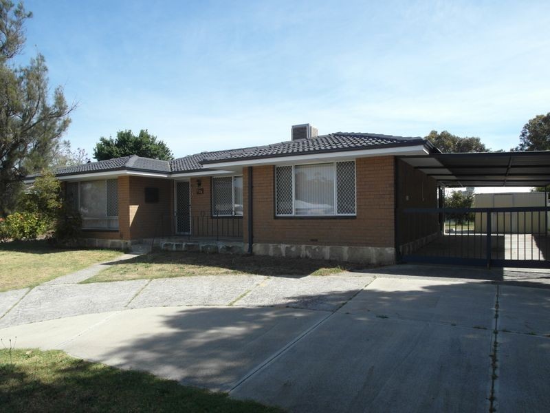 131 Eudoria Street, Gosnells WA 6110